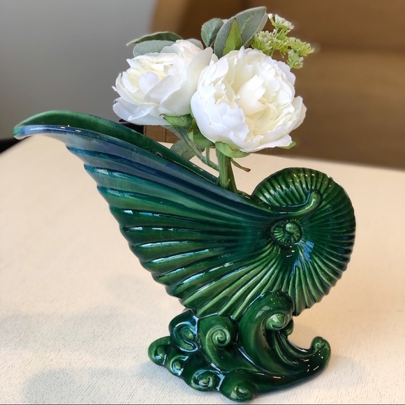 Vintage Royal Haeger Ceramic Green Nautilus Shell Vase Art Deco - Picture 8 of 9